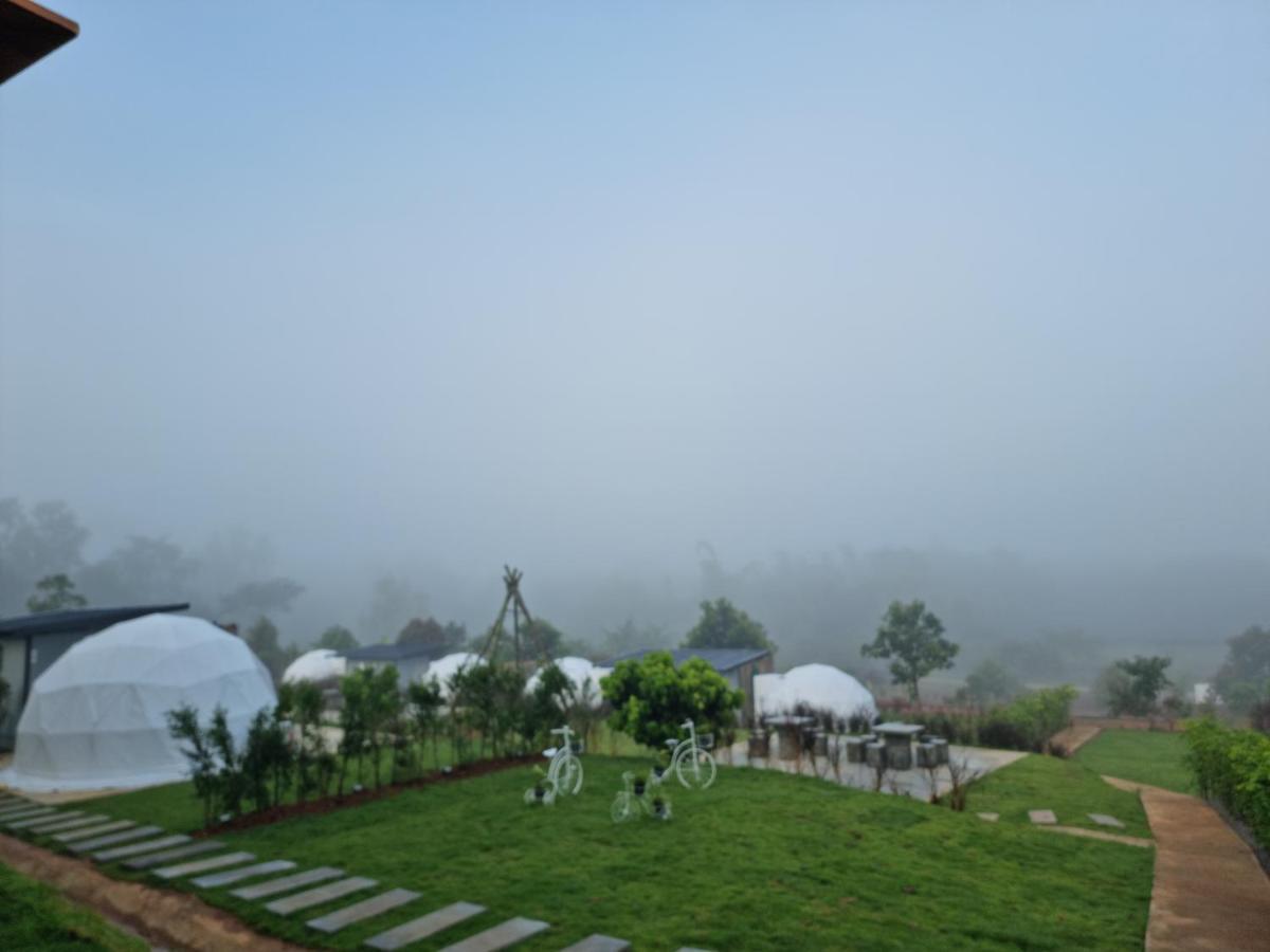 Готель เต้นท์โดมเขาค้อ Lung Bun Camp Ban Nong Rang Chang Екстер'єр фото