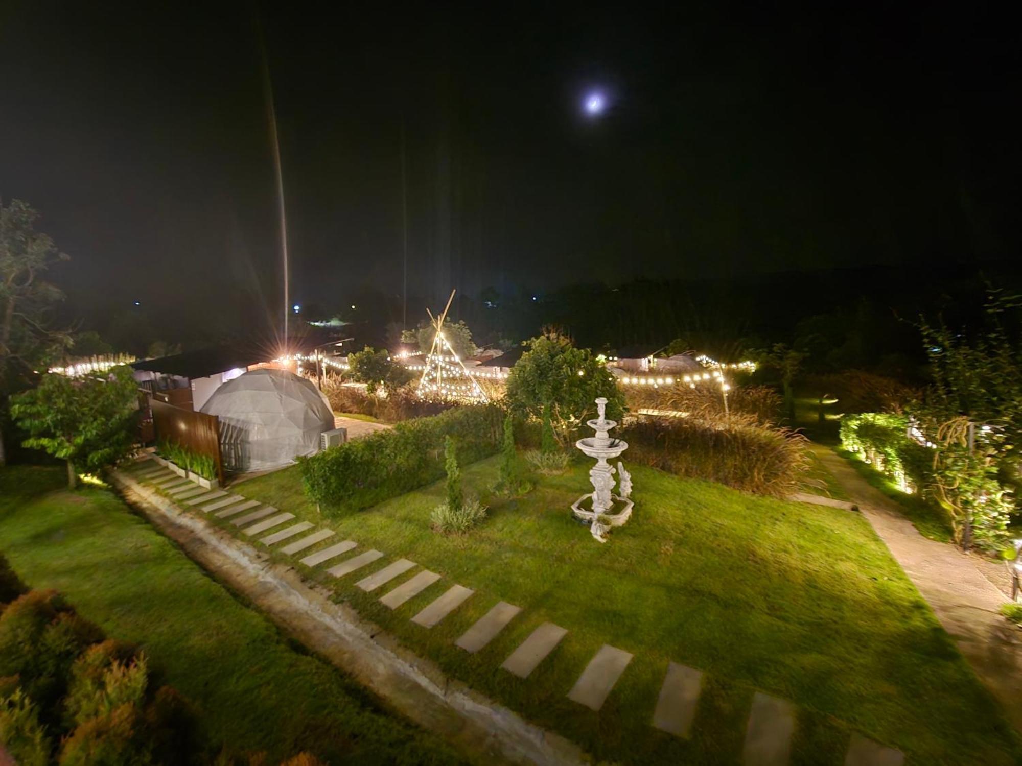 Готель เต้นท์โดมเขาค้อ Lung Bun Camp Ban Nong Rang Chang Екстер'єр фото